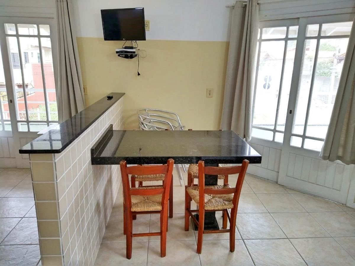 Ap 1 Dorm - Res Ilha Das Gales - Ate 4 Pessoas Apartment Bombinhas Exterior photo